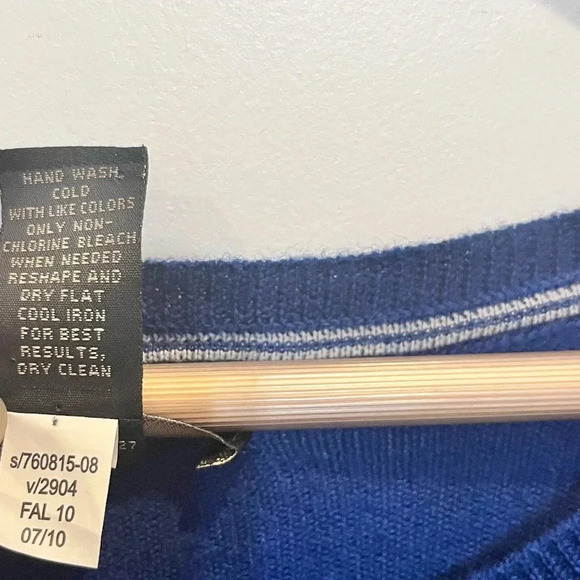 Men’s Dark Blue Banana Republic 100% merino wool sweater size XL - Picture 5 of 5